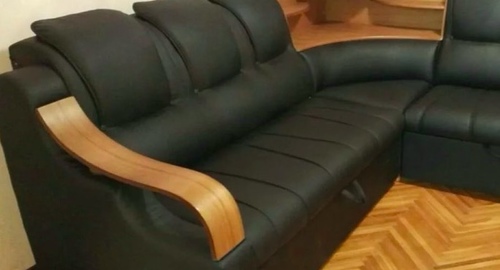 Перетяжка кожаного дивана. Барнаул